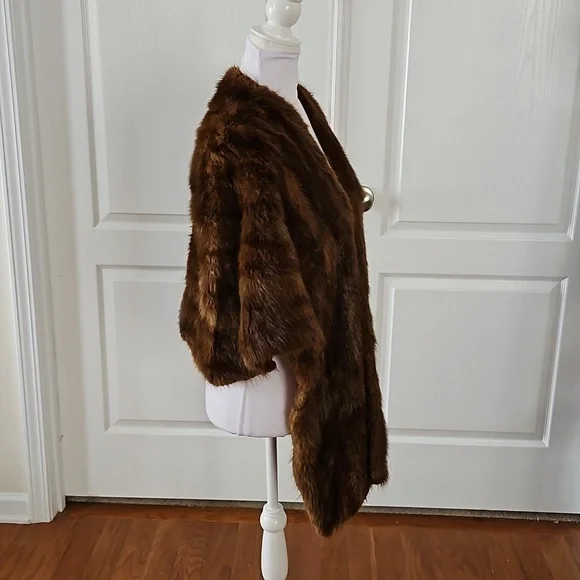 Exclusive Lynbrook Furs Brown Stole Cape Shrug Shawl Cover Up Fur Large Vintage - Picture 5 of 16